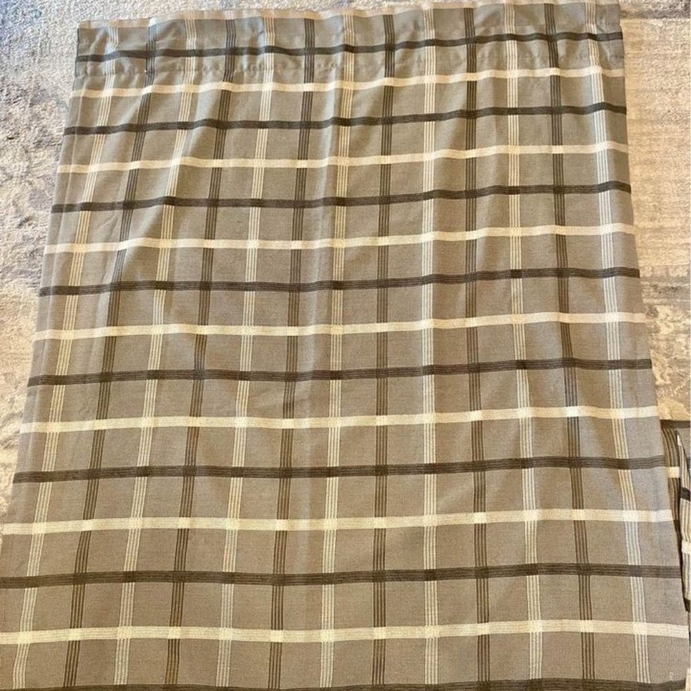 4 J Queen 51W x 62L Plaid LINED Rod Pocket Curtain Panels with Hooks